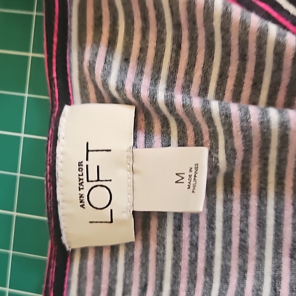pink white and black striped ann taylor loft t shirt - Picture 2 of 3